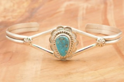 Genuine Kingman Turquoise Sterling Silver Native American Bracelet